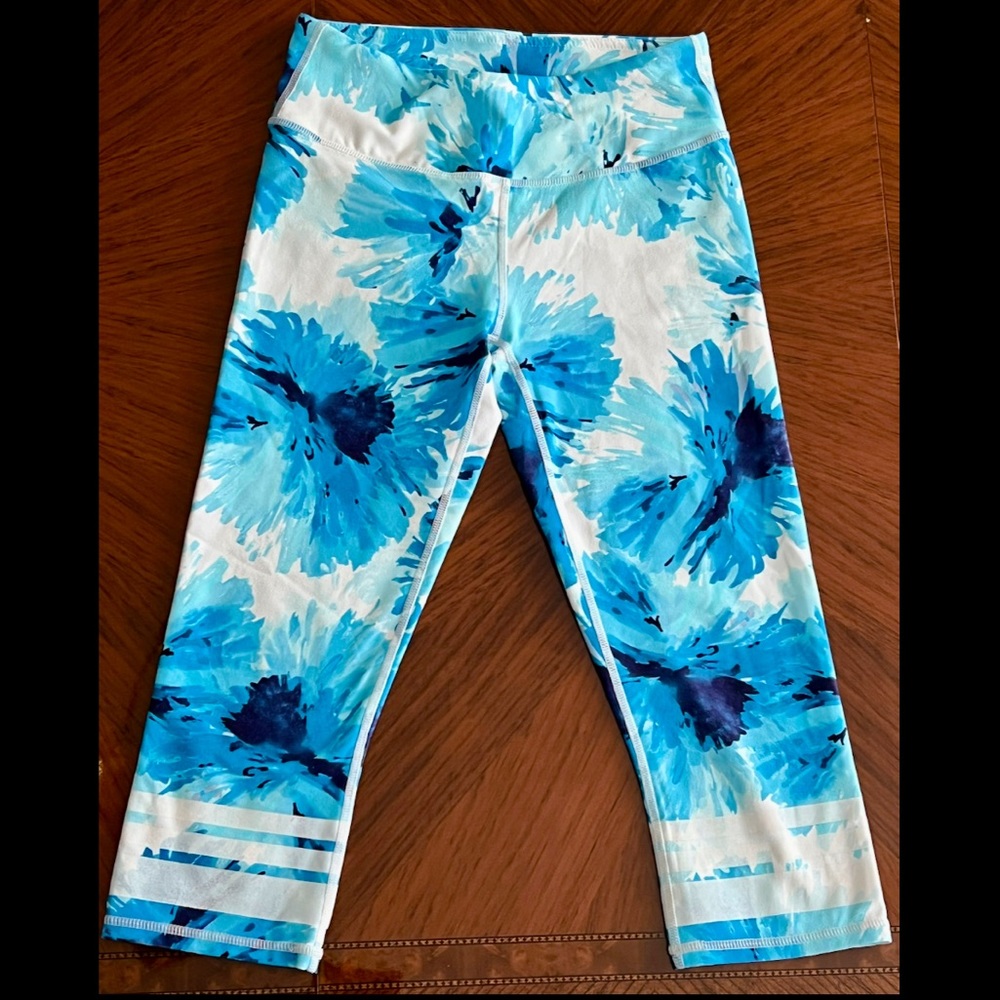 Fabletics Crop Leggings